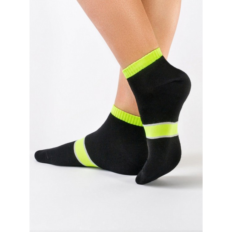 Укороченные спортивные женские носки 7С-34СП 066 Classic-black/light green, Conte