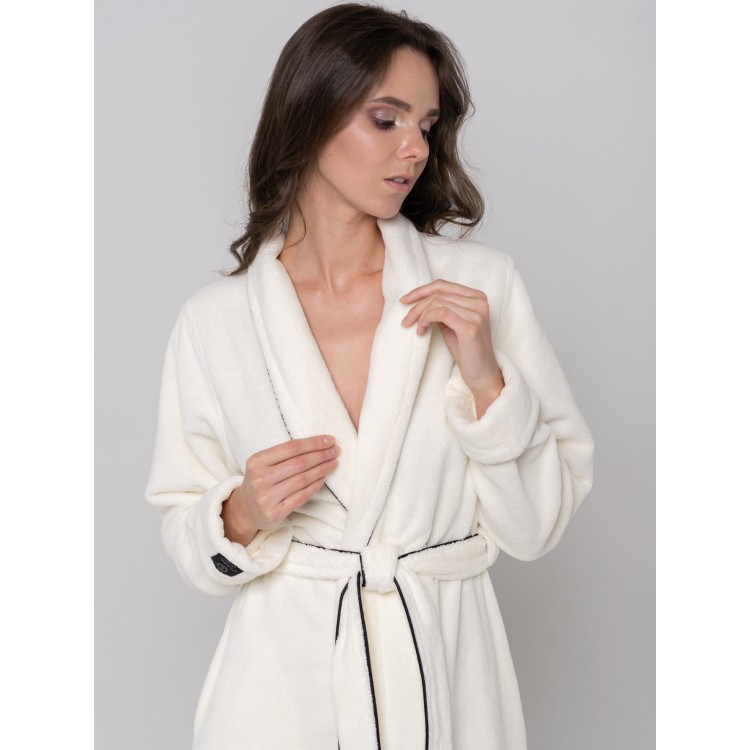 Длинный женский махровый халат ELEGANCE LINE кремовый, Five Wien