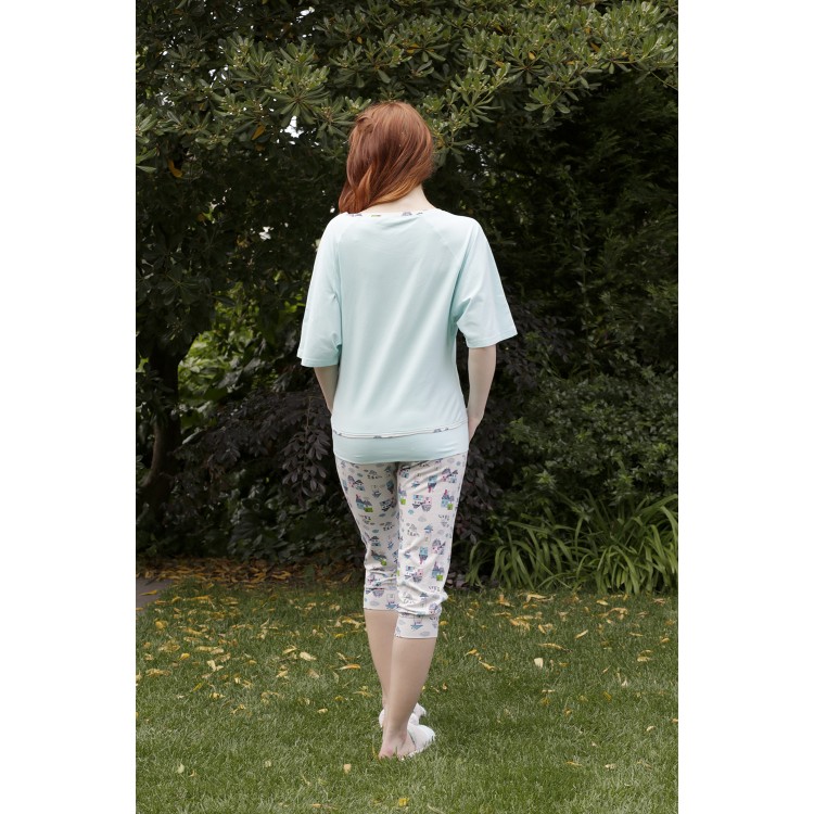 Голубая женская пижама с бриджами 6054 "Evia Capri", Hays