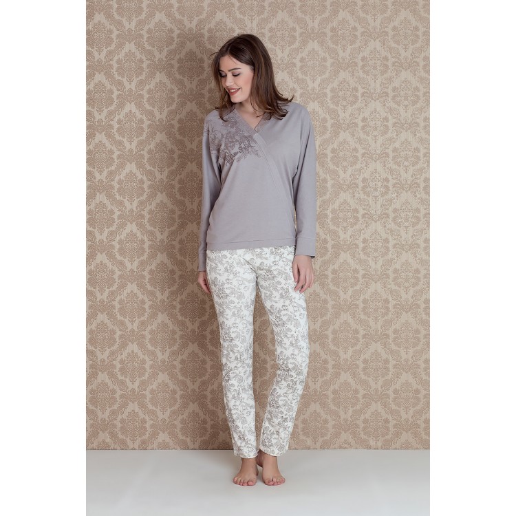 Женская пижама с брюками 17067 "Bloom V Neckline Pants", Hays