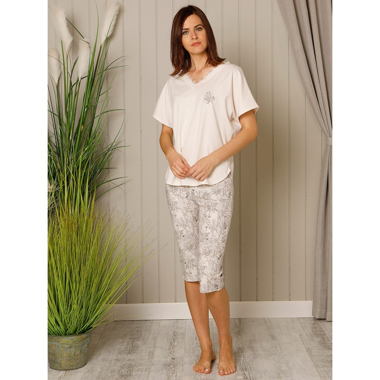 Женская хлопковая пижама с бриджами 18602 "Deva V-Shirt Capri", Hays