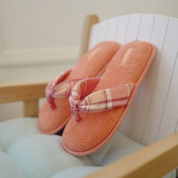 Женские домашние тапочки H357 "Шотландка", Halluci