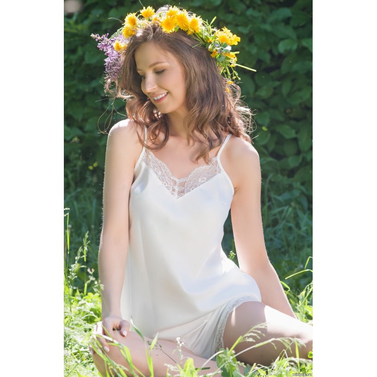 Женская атласная пижама с шортами 8332-white, Mia-Amore