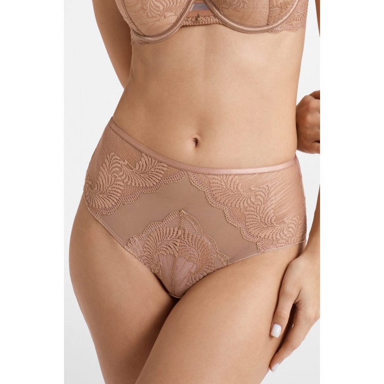 40560 KHLOE КАПУЧИНО Трусы высокие
