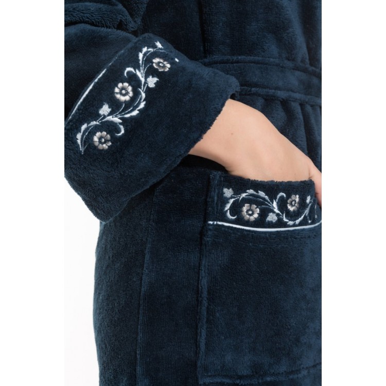 Длинный женский махровый халат 709 sapfir Caramélé, PECHE MONNAIE
