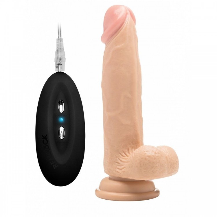Телесный вибратор-реалистик Vibrating Realistic Cock 8 With Scrotum - 20 см.