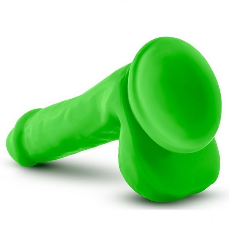 Зеленый фаллоимитатор 6 Inch Silicone Dual Density Cock with Balls - 15,24 см.
