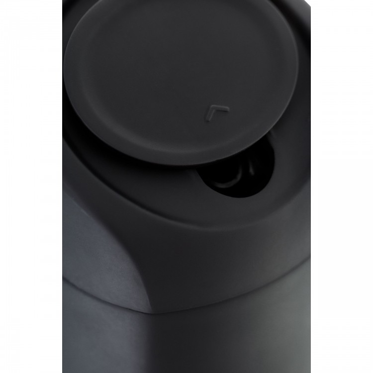 Мастурбатор Satisfyer Men Classic Black