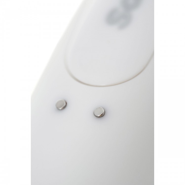 Белый вакуум-волновой стимулятор Satisfyer Curvy 1+